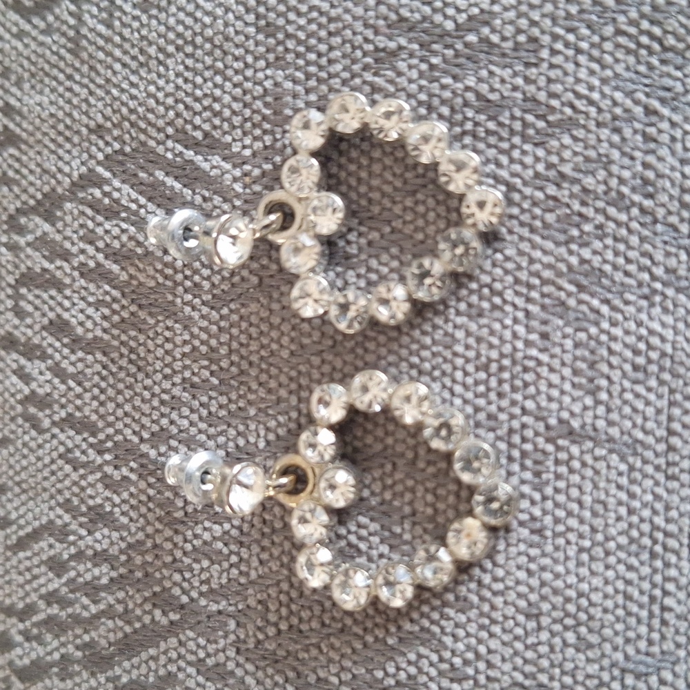 Sparkley Heart Earrings